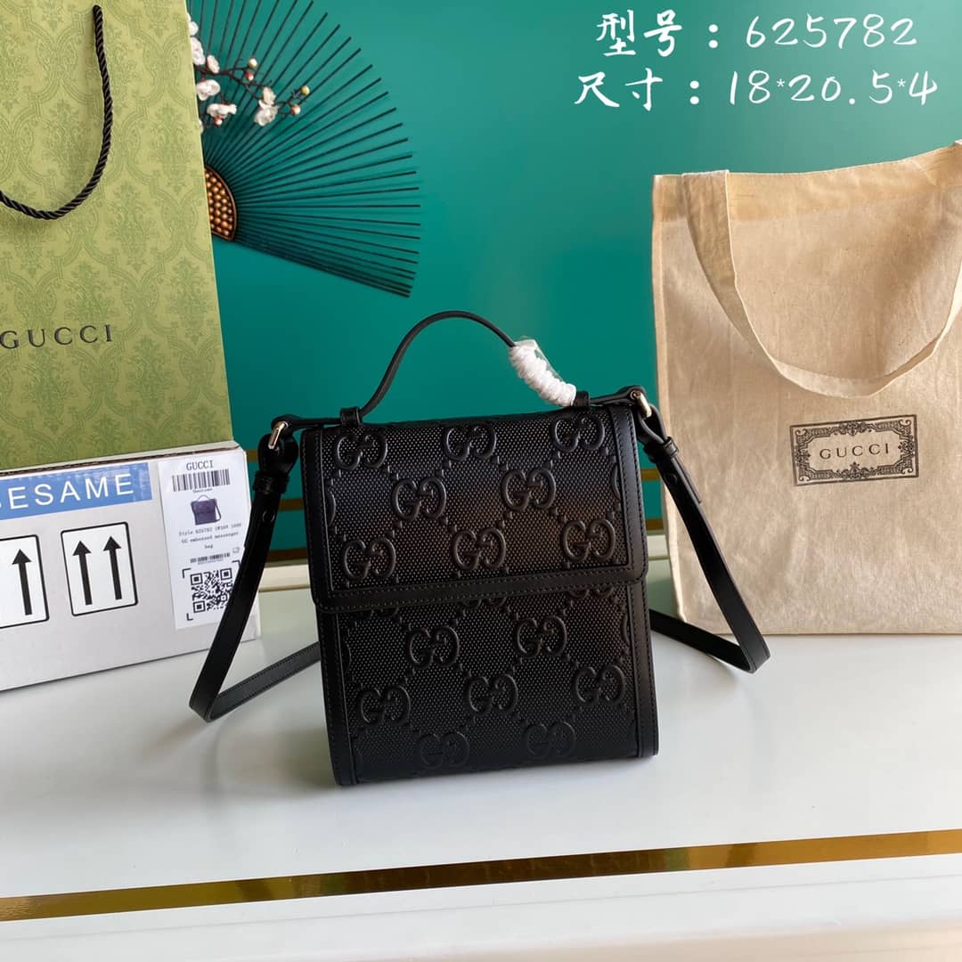 Gvc*1 GG Embossed Cosmetic Case Replica 627470
