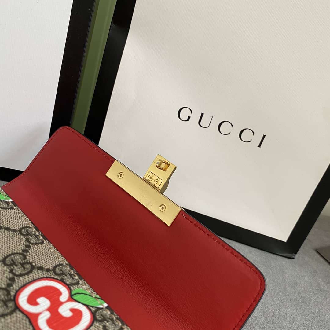 Gvc*1 Padlock Small GG Chain Shoulder Bag Replica Red 409487