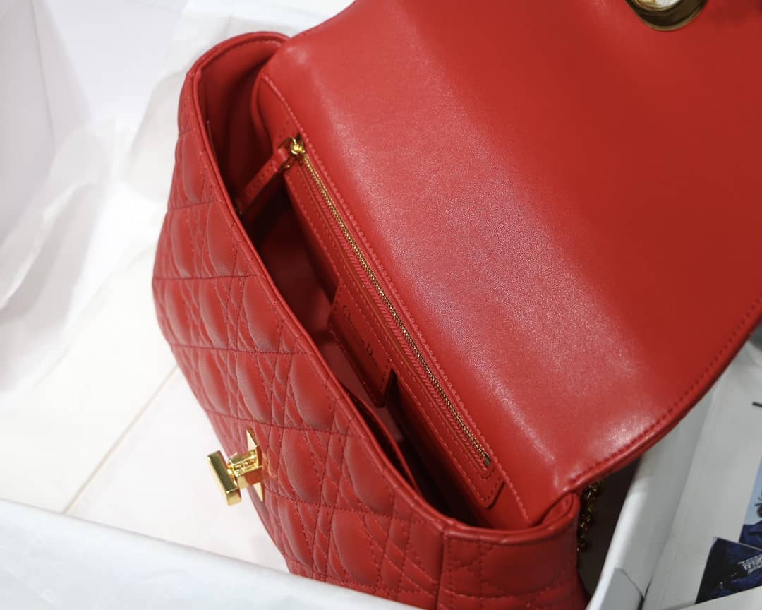 Chr1st1an D10r Caro Replica Bag