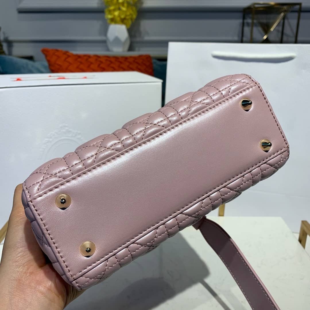 Chr1st1an D10r Lady D10r 20CM Replica Bag