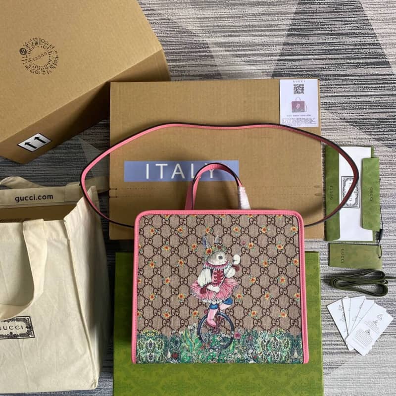 Gvc*1 Svp*me Canvas Children Yuko Higuchi Tote Replica Pink 630542