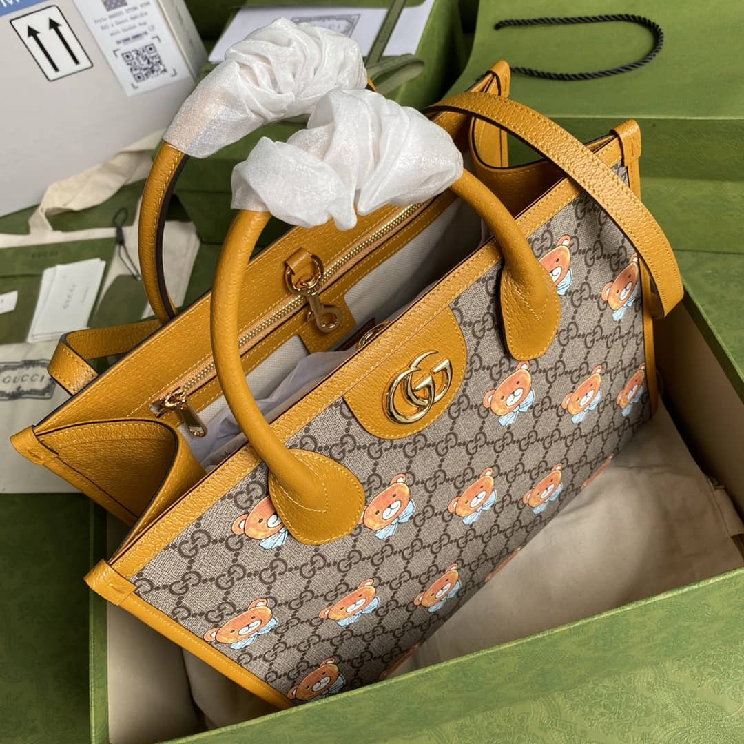 Kai x Gvc*1 Leather Logo Tote Replica 660531