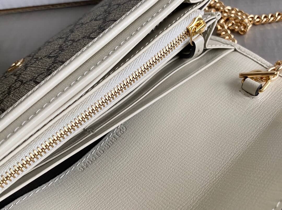 Gvc*1 Horsebit 1955 Zip Around Wallet With Chain Replica White 621888