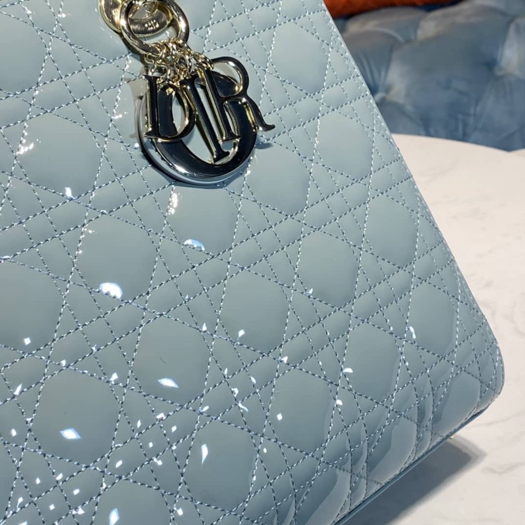 Lady D10r Dupe 32CM Replica Bag