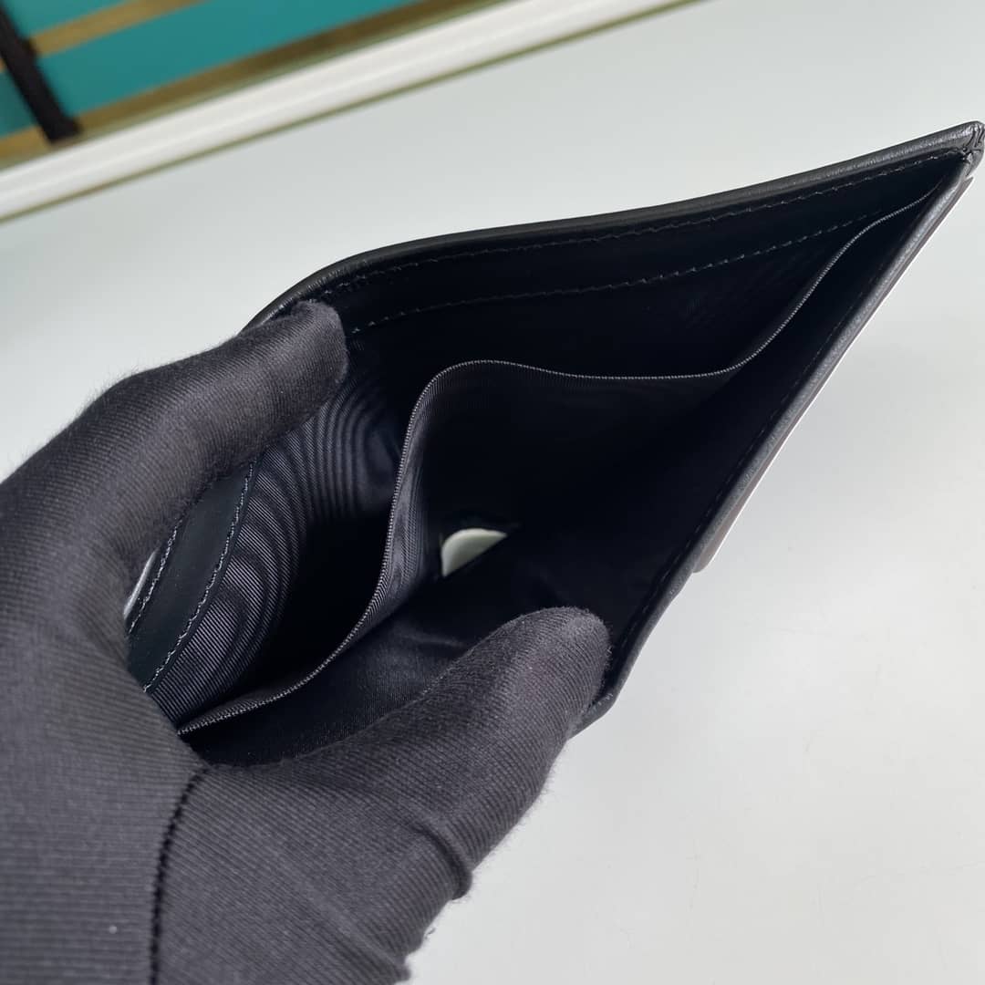Gvc*1 Short Fold Wallet Replica 138042
