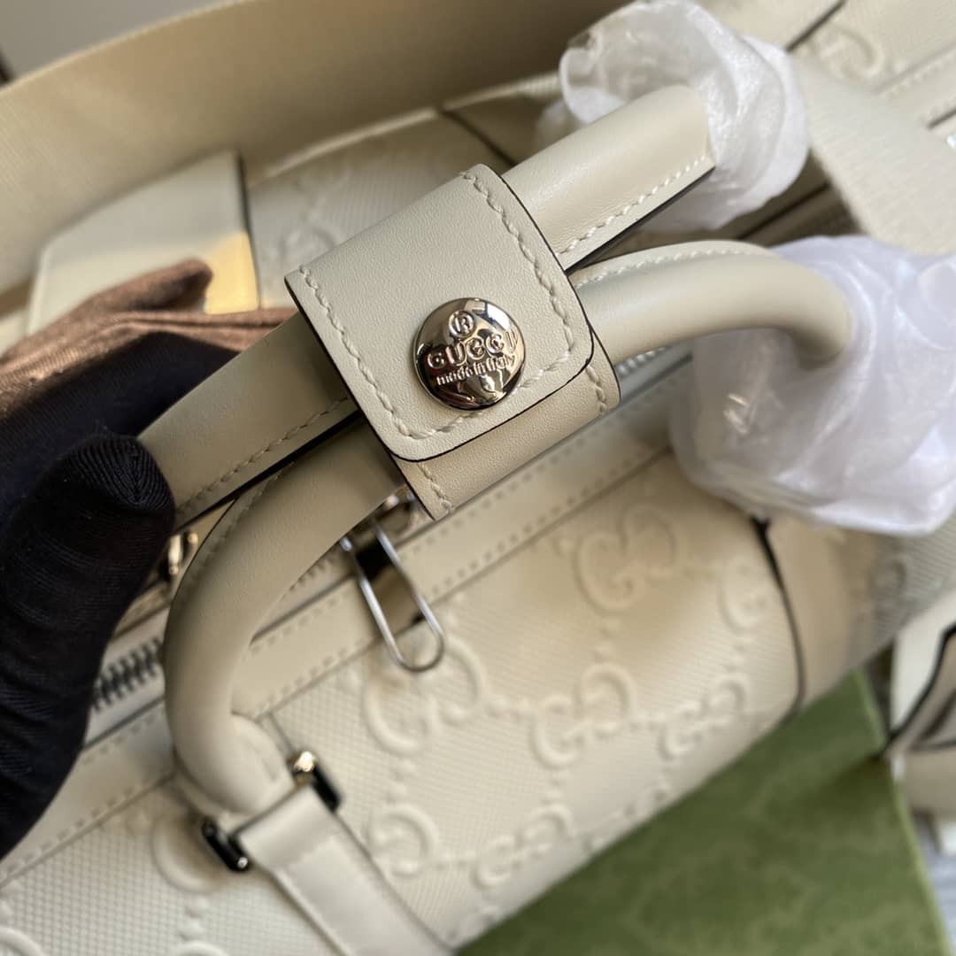 Gvc*1 GG Embossed Duffle Bag Replica 625768