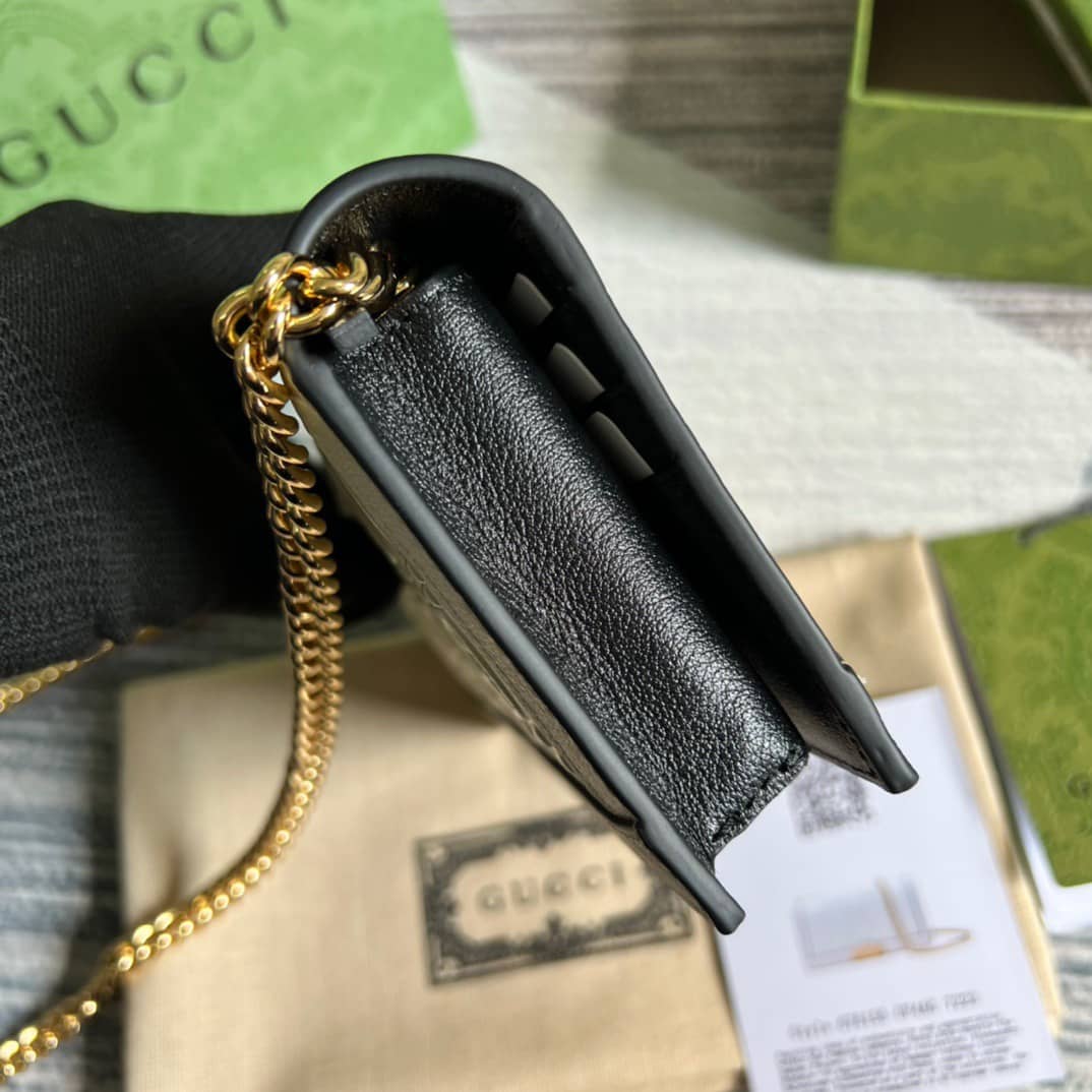 Gvc*1 GG Wallet With Chain White 676155 Replica