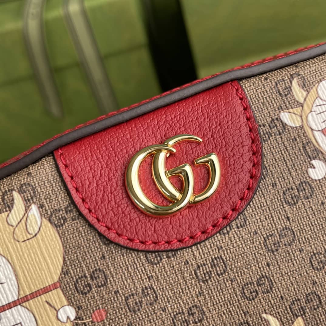 Gvc*1 Exo-Kai Teddy Bear Svp*me GG Canvas Shoulder Bag Replica 574886