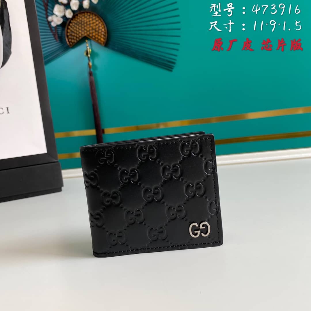 Gvc*1 Signature Bi Fold Calfskin Embossed Wallet 473916