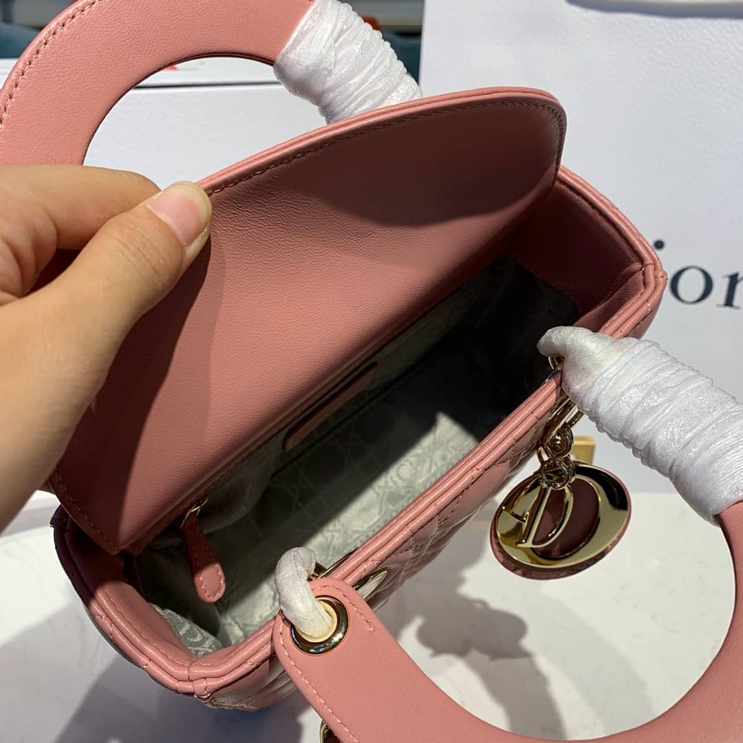 Chr1st1an D10r Lady D10r 20CM Replica Bag