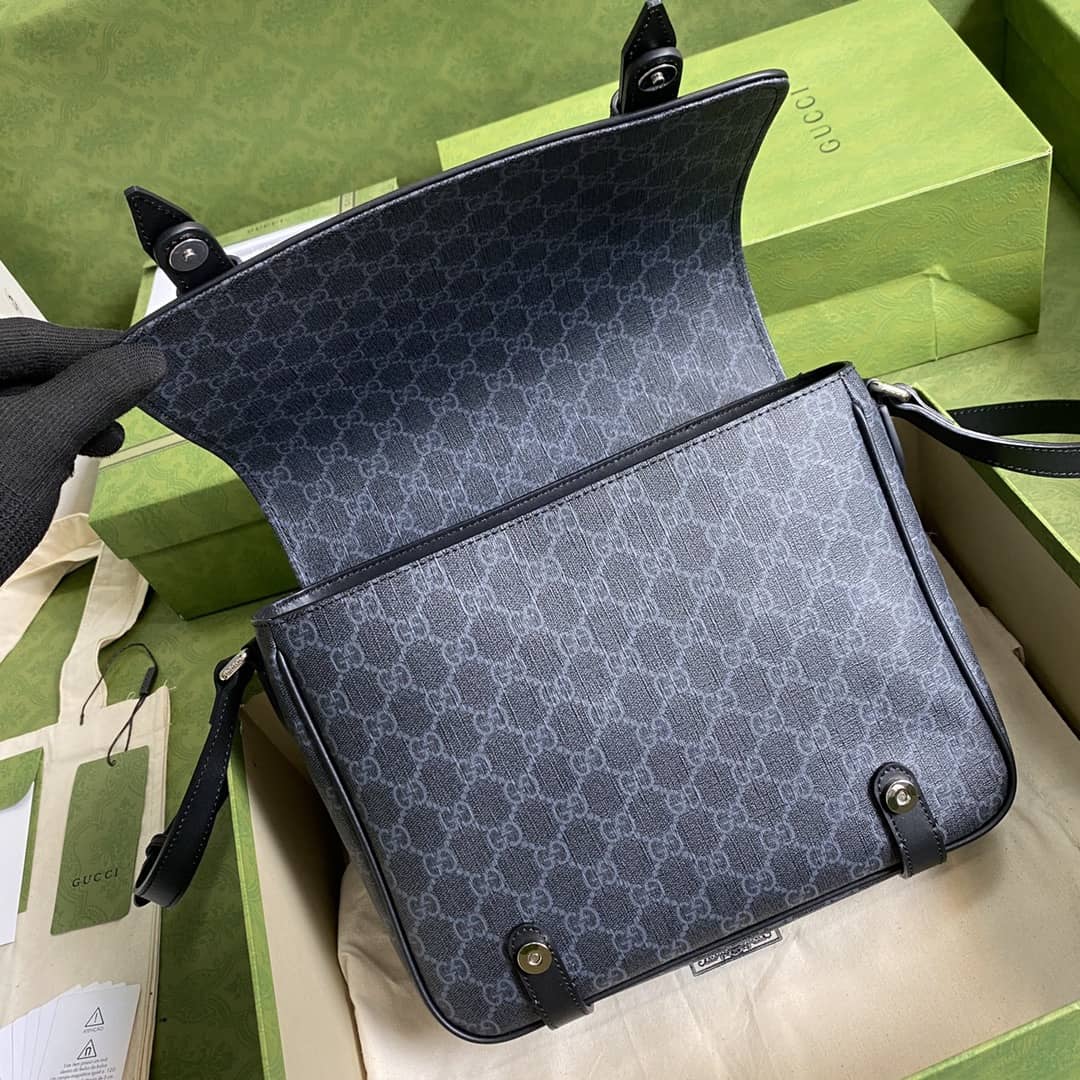 Gvc*1 Mens GG Svp*me Canvas Messenger Bag Black Replica 658542