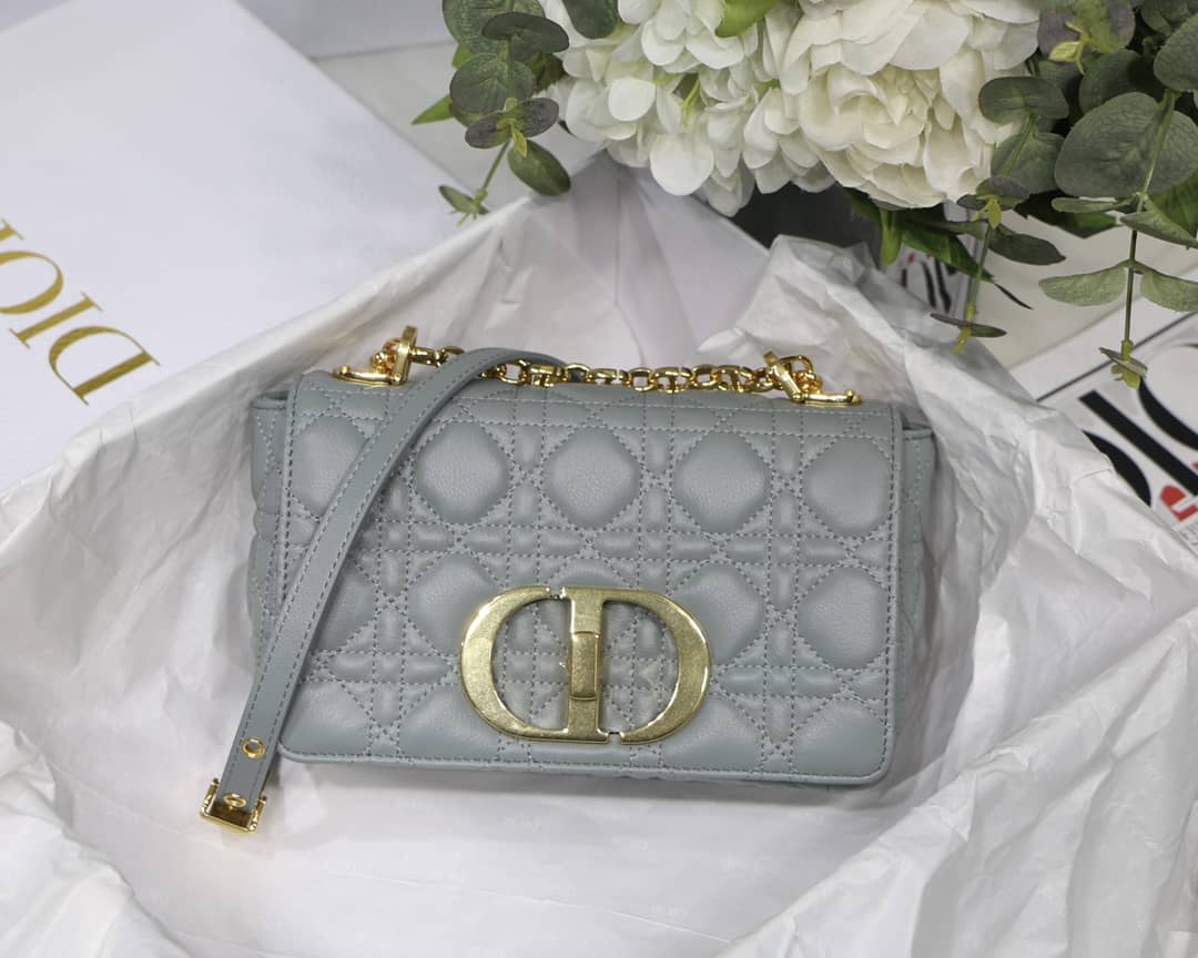 Chr1st1an D10r Caro Replica Bag