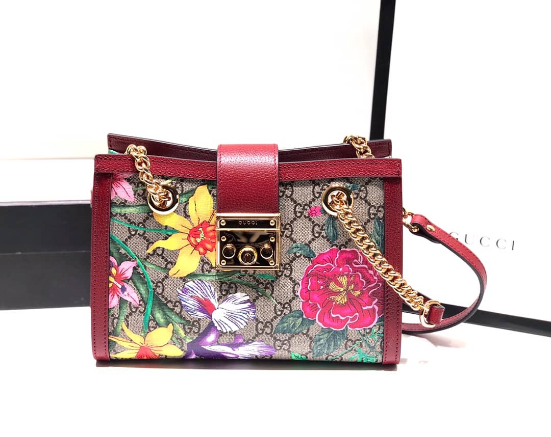 Gvc*1 Padlock Small GG Svp*me Canvas Shoulder Bag Replica Red 498156