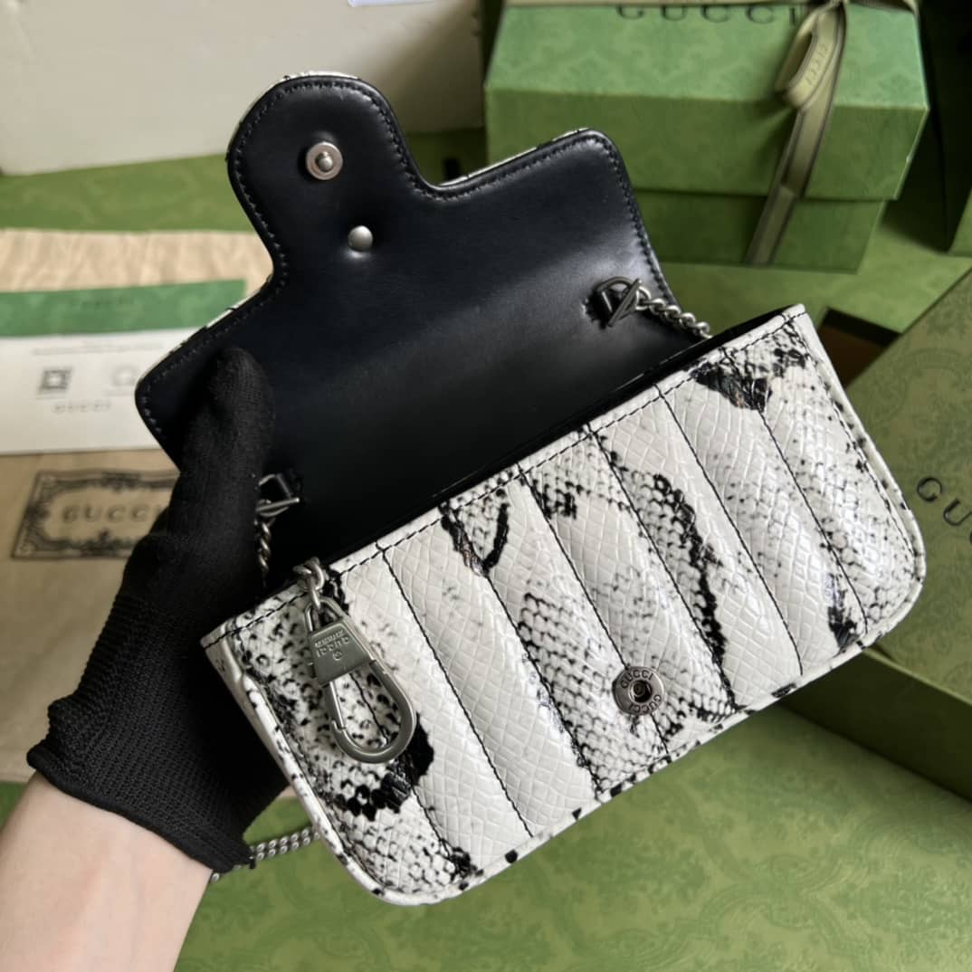 Gvc*1 GG Marmont Quilting S*per Mini 476433 Replica Crossbody Bag