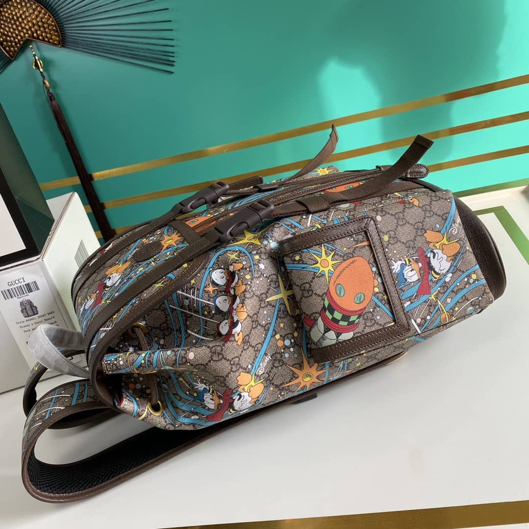Gvc*1 Disney X Gvc*1 Donald Duck Medium Backpack Replica 645051