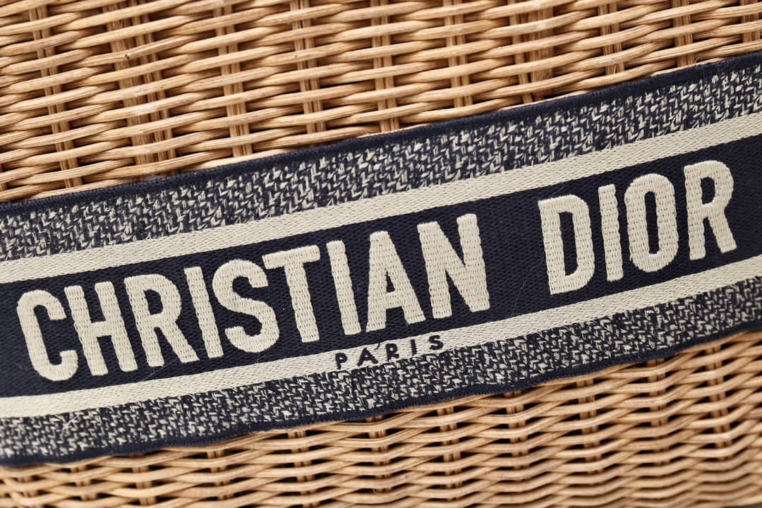Chr1st1an D10r Wicker Bucket Bagblue Oblique