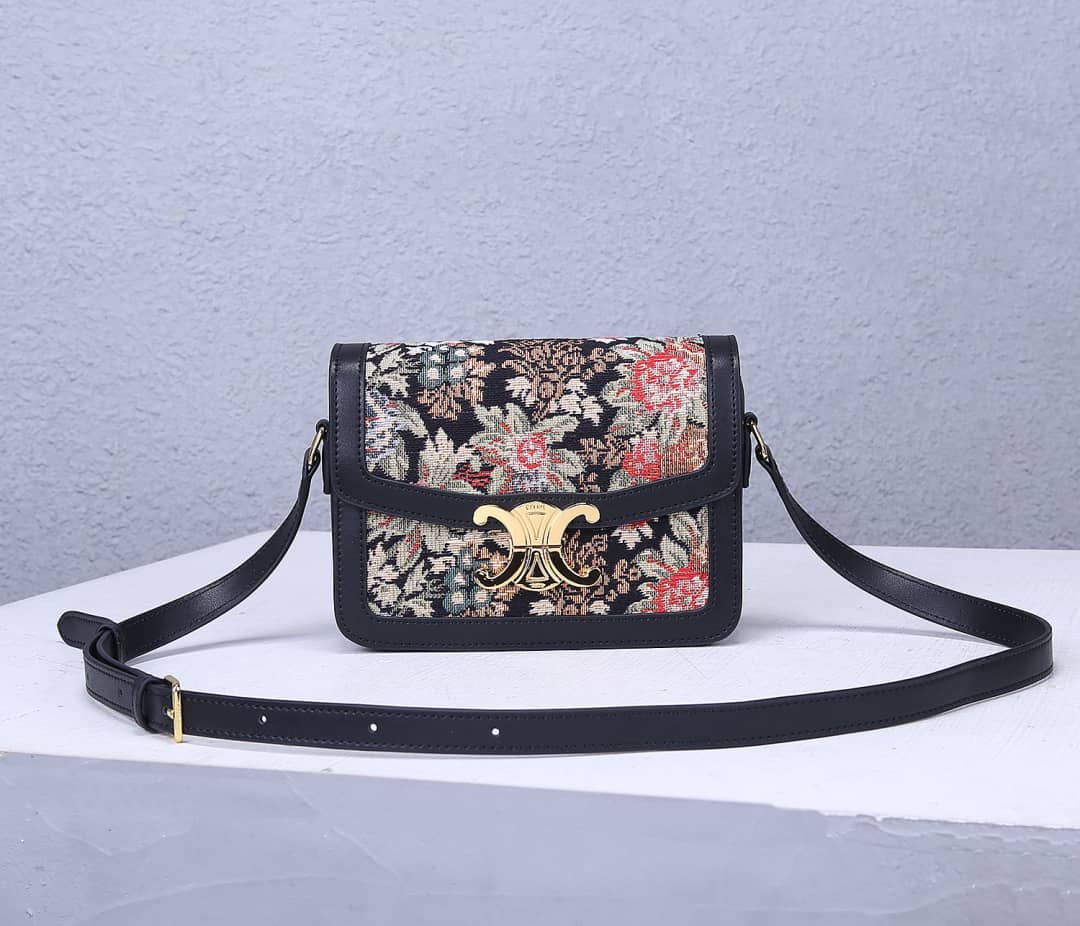 Ce1i*e Bag Dupe Triomphe Teen 18.5cm