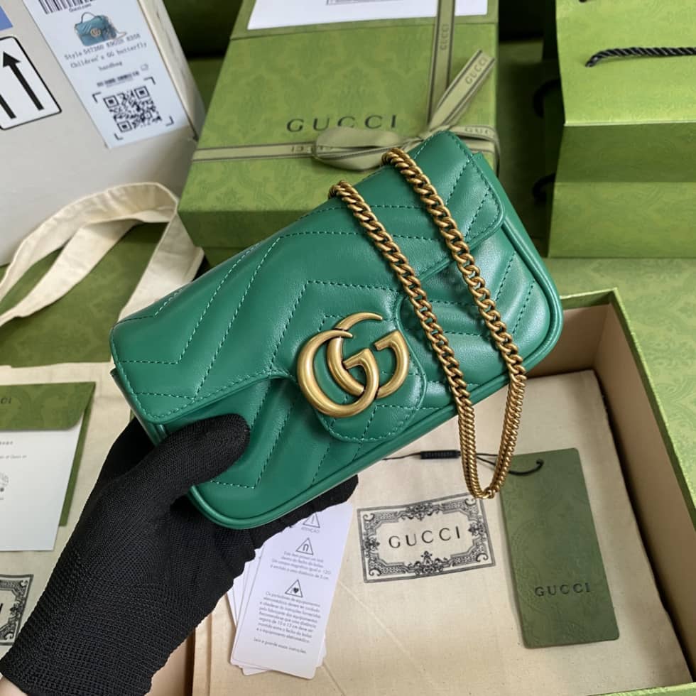 Gvc*1 GG Marmont Quilting S*per Mini 476433 Replica Crossbody Bag