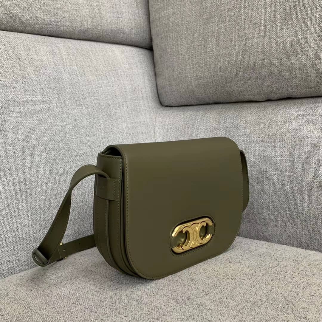 Ce1i*e Triomphe Bag Dupe  Medium Maillon Triomphe Calfskin Replica Bag