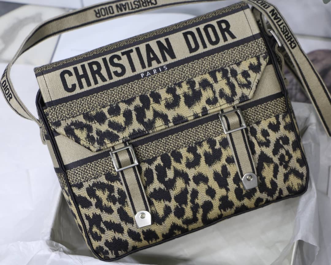 Best Chr1st1an D10r Replica Bag