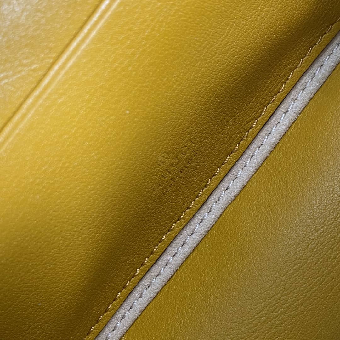 Gvc*1 Interlocking G Mini Bag Replica 658230