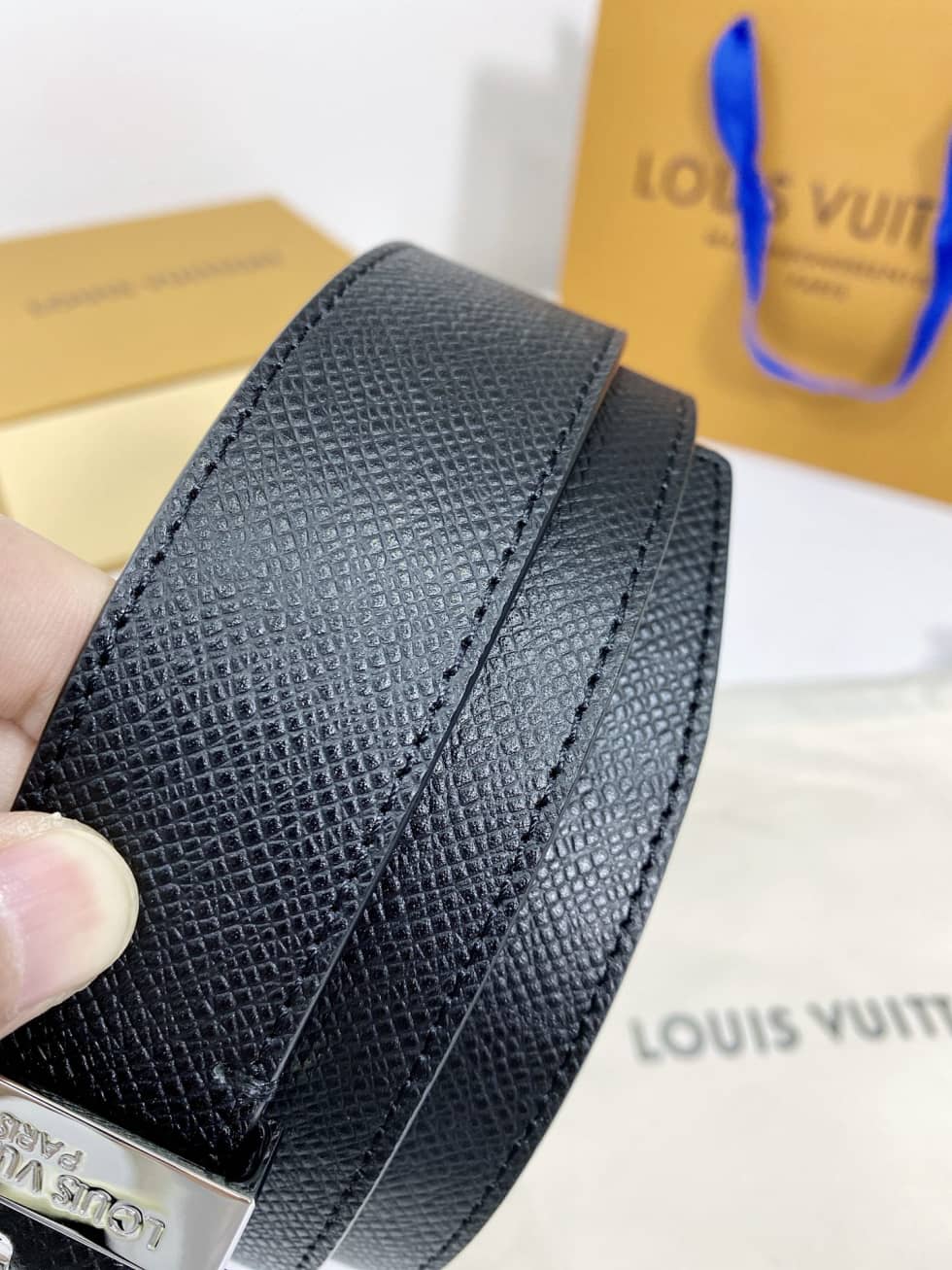 Cheap L0vis Vvtt0n Belt China 35mm