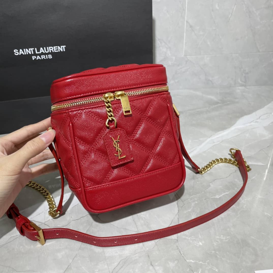 Y51 80s Carré-Quilted Vanity Replica Bag