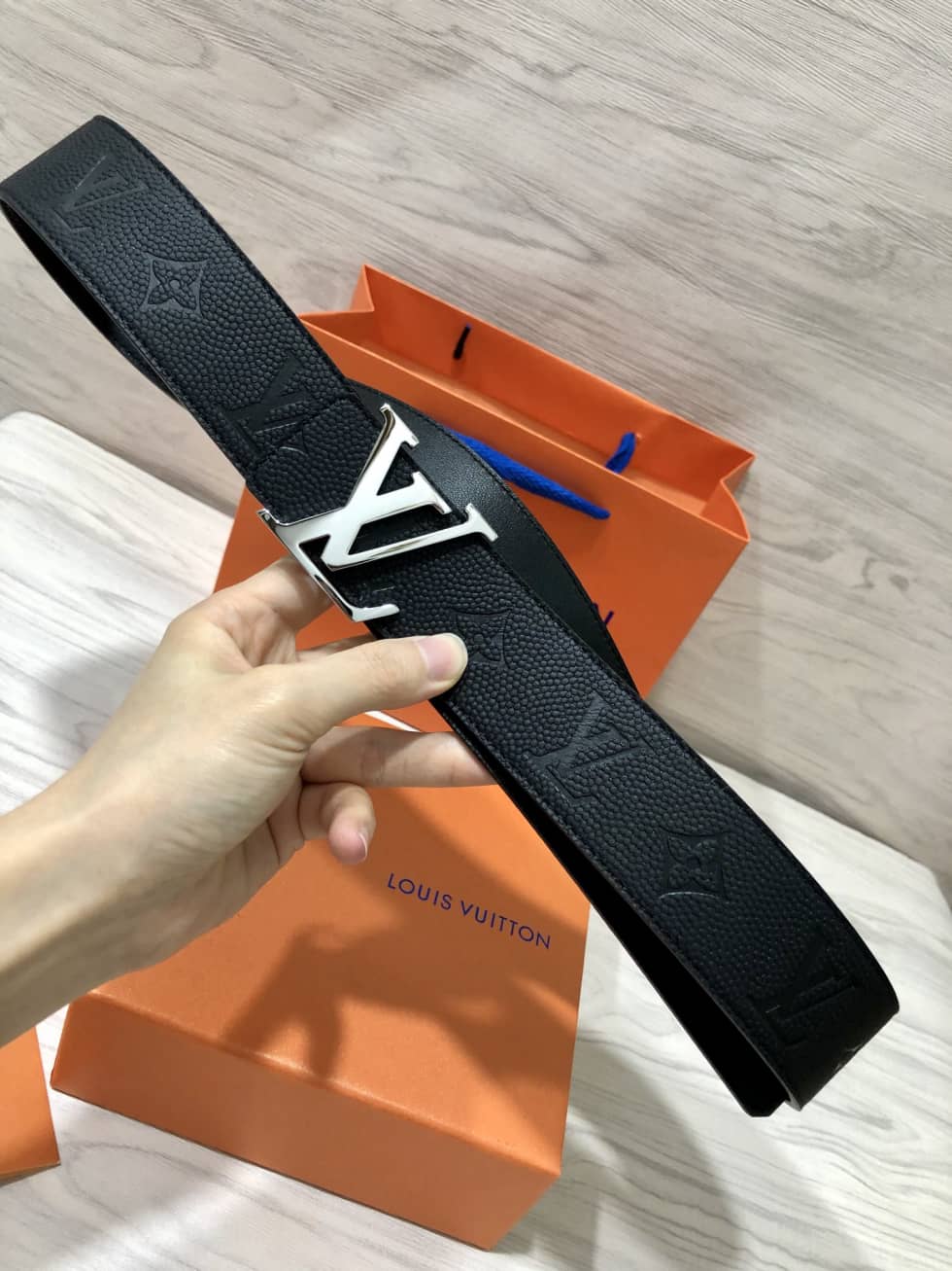 Cheap L0vis Vvtt0n Belt China 40mm