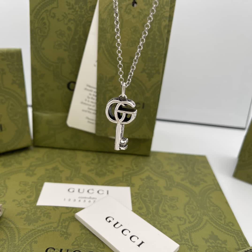 High Quality Gvc*1 Necklace
