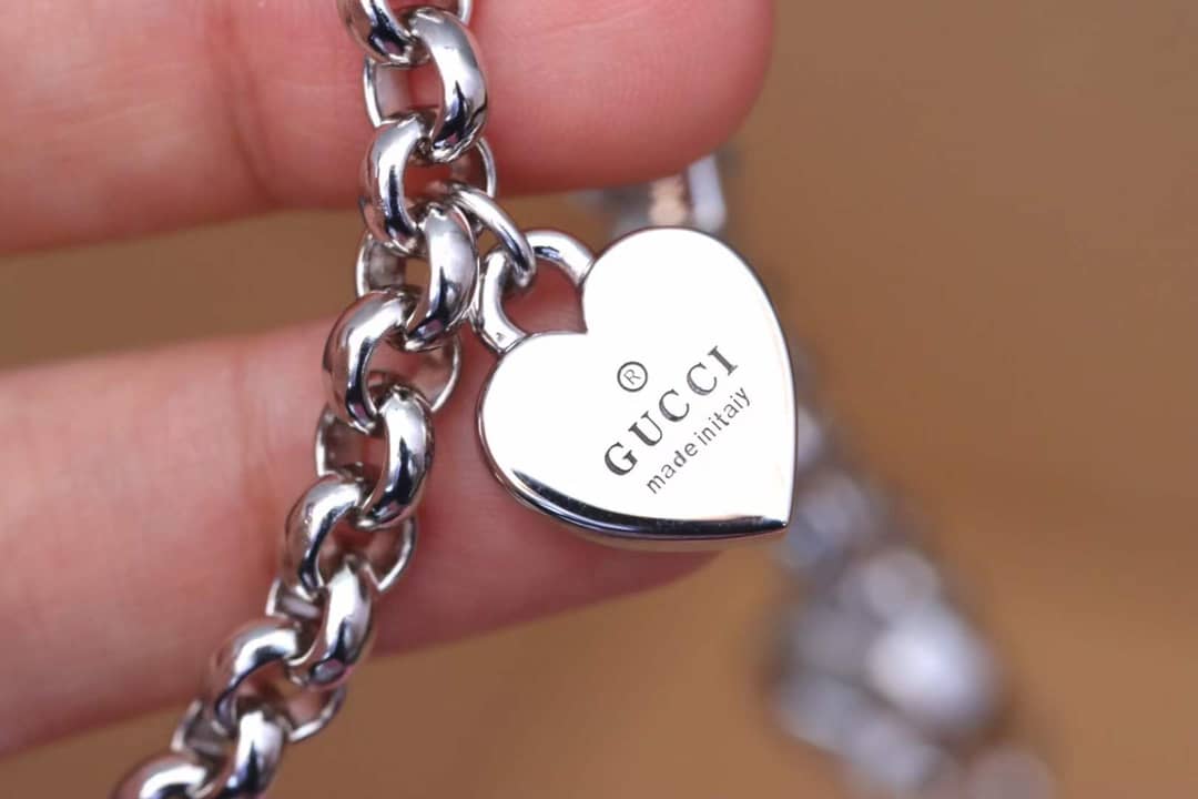 Fake Gvc*1 Logo Bracelet