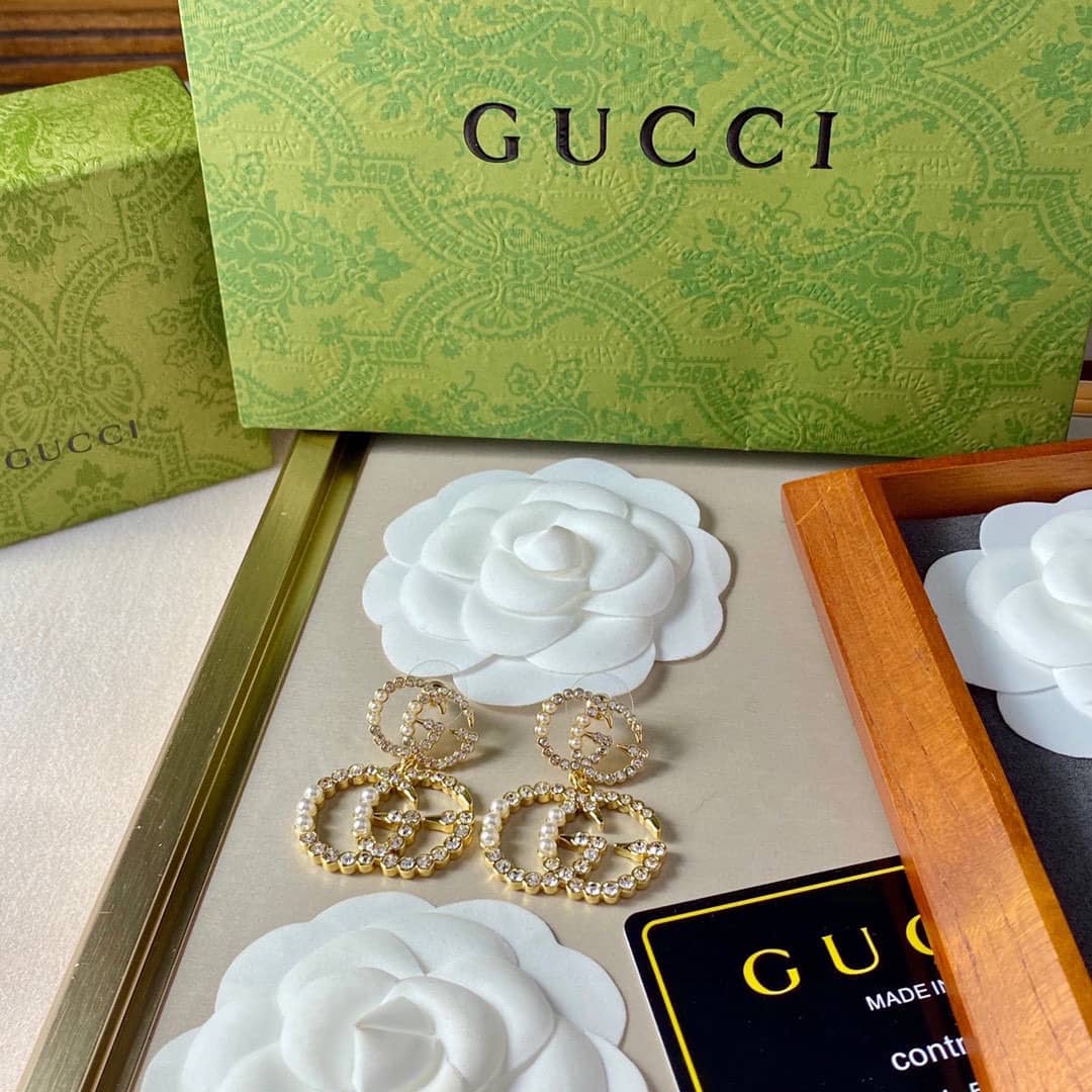 Gvc*1 Earring For Sale