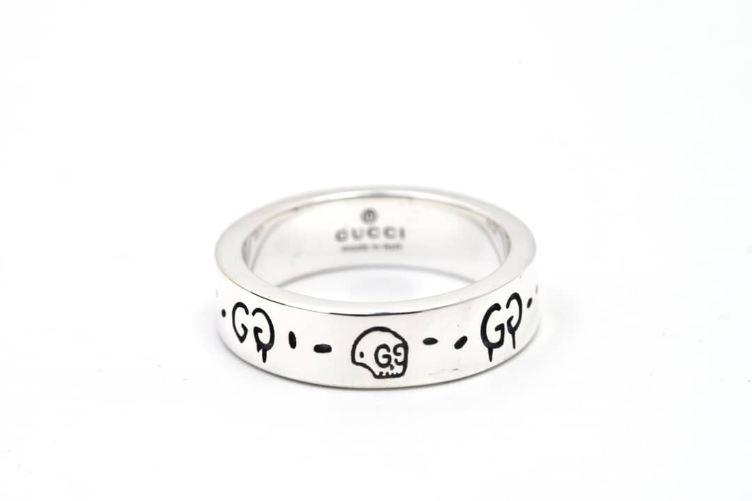 Wholesale Gvc*1 AAA+ Ring