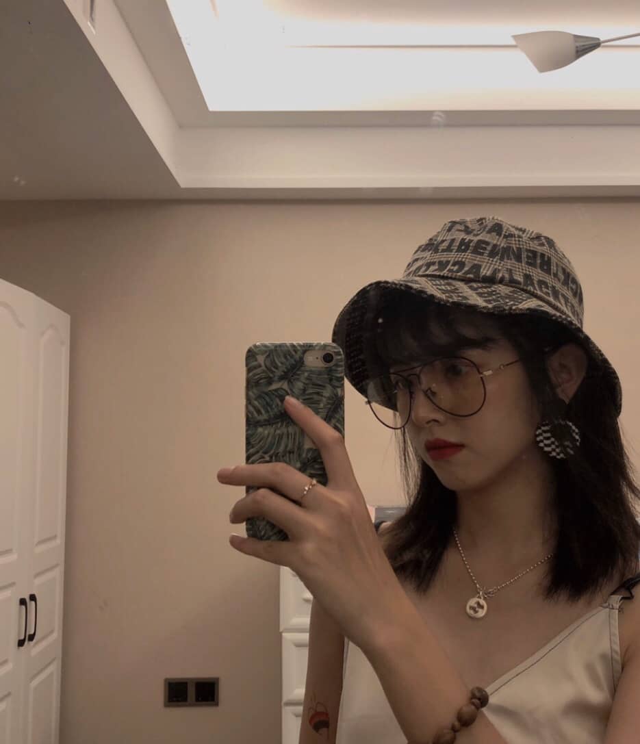 Fake Gvc*1 Logo Necklace