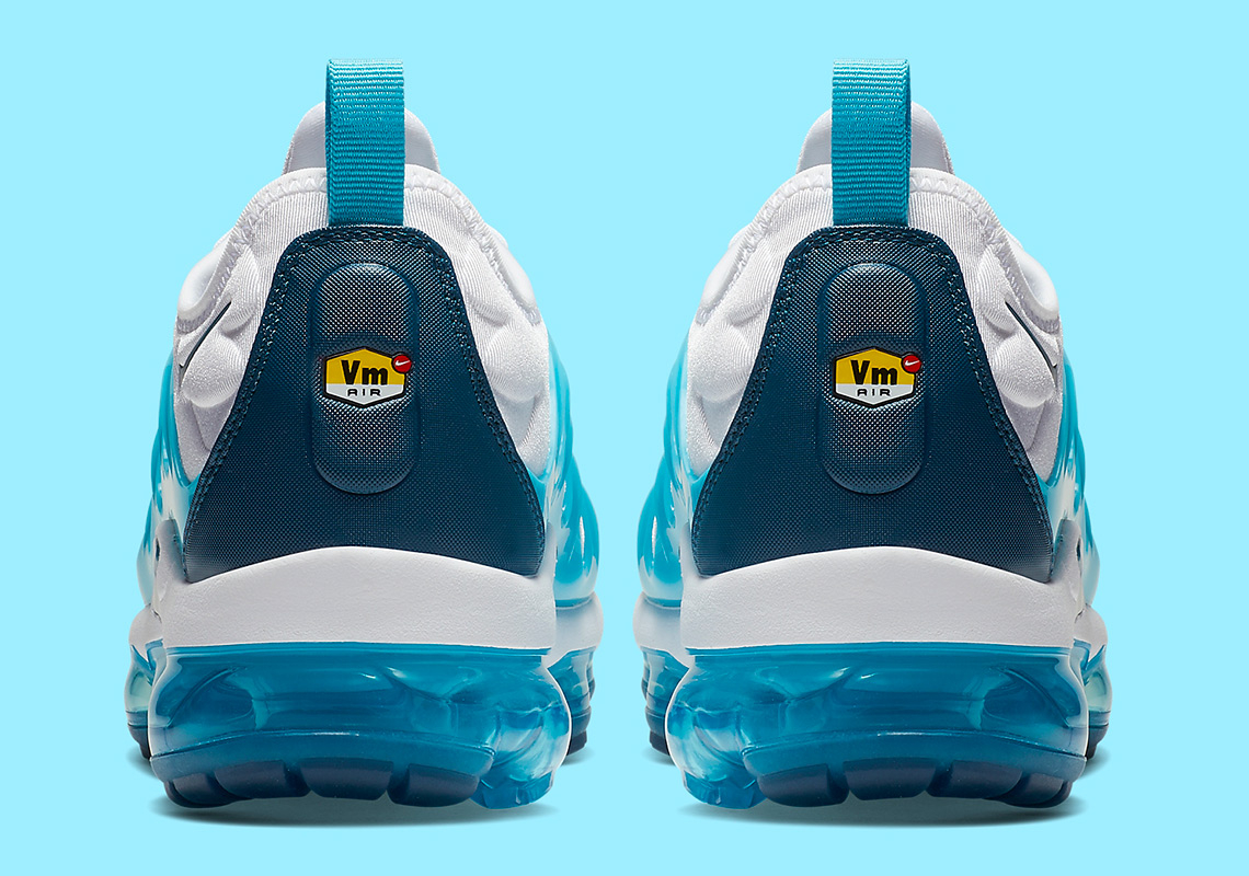 Air VaporMax Plus  Blue Force  924453-104