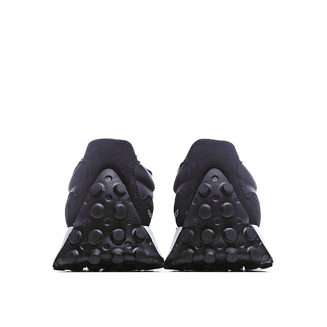 327  Black White  MS327CPG