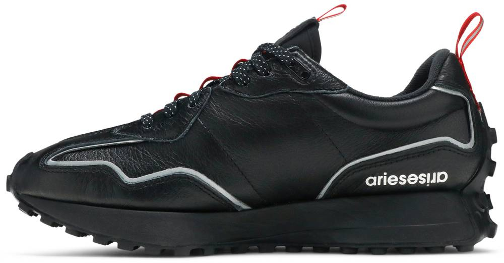 Aries x 327 INVINCIBLE II-Black MS327AIR