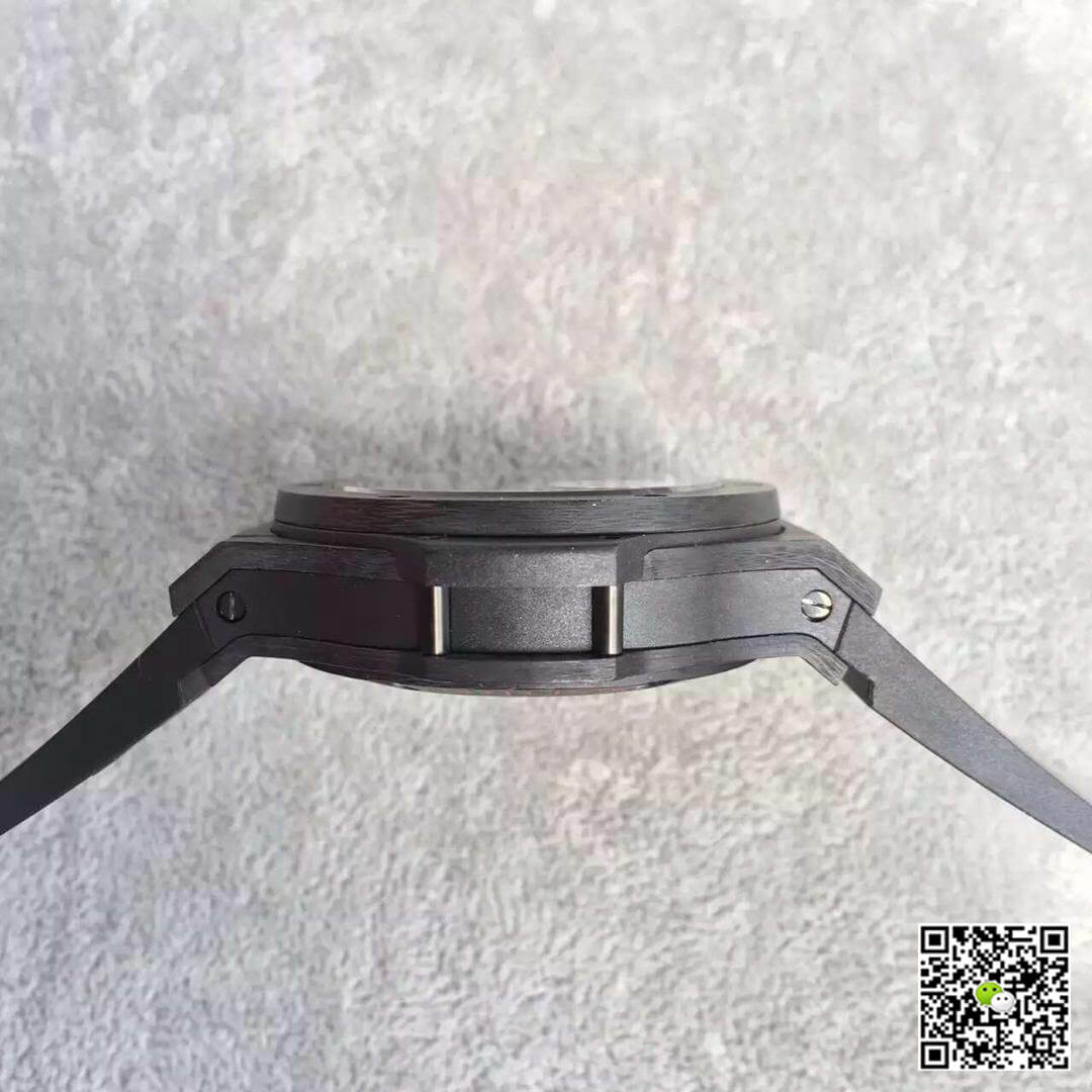 Replica Hublot Big Bang 301.QX.1724.RX 1:1 Best Edition V6 Factory Carbon Fiber