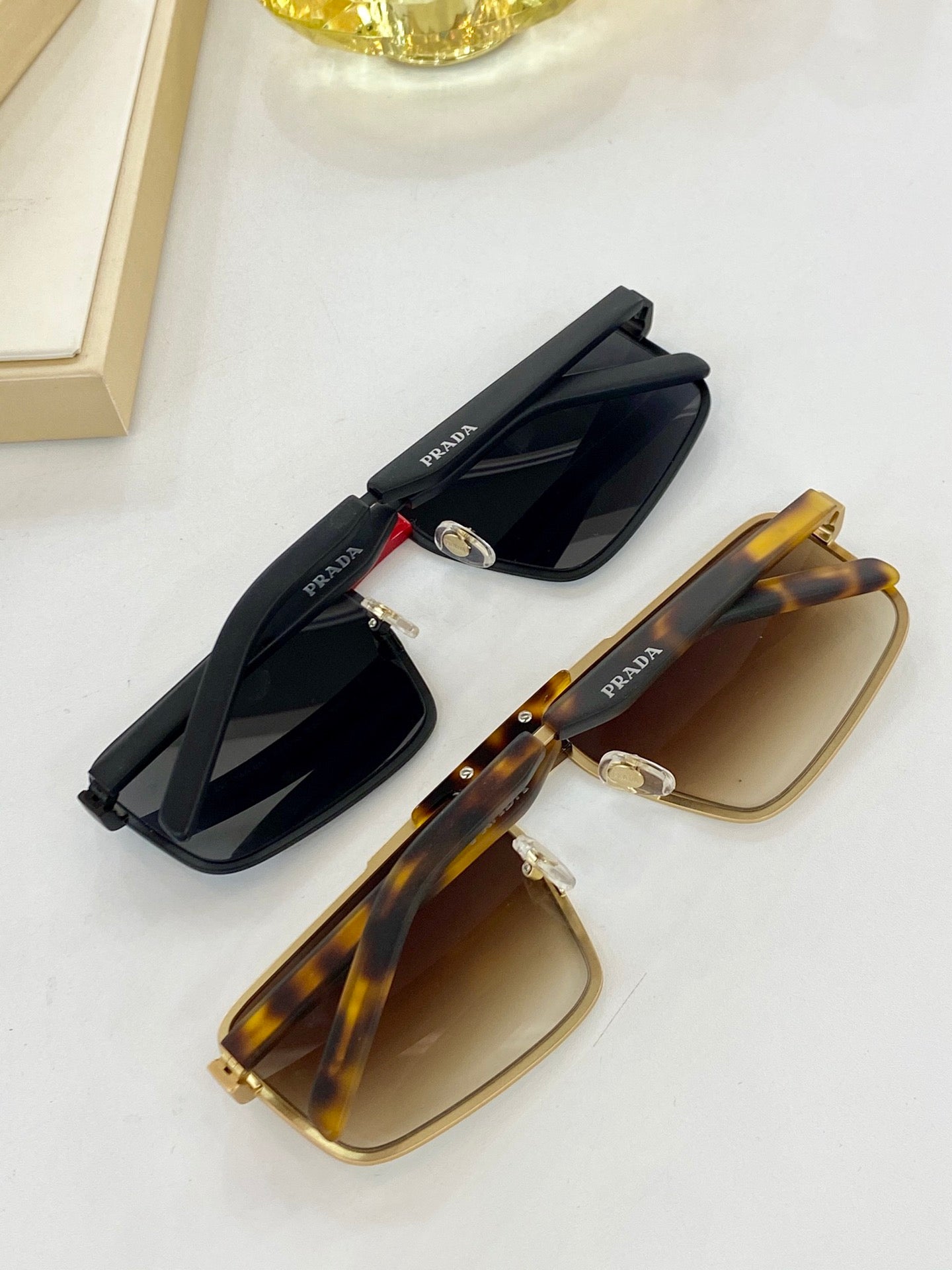 Pra*a Sunglasses Dupe Replica Pra*a Sunglasses