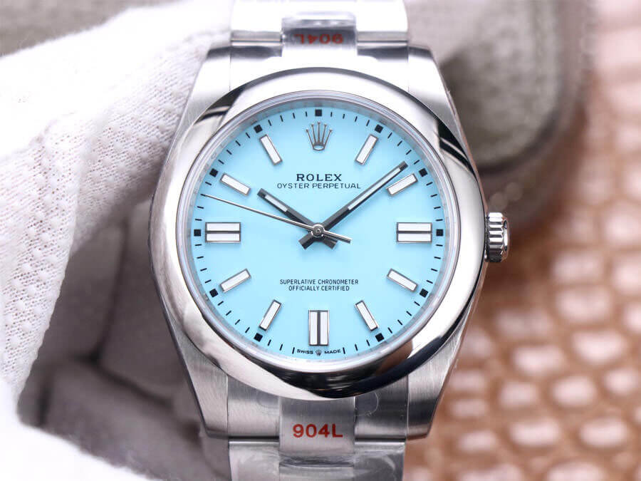 Replica R01ex Oyster Perpetual M124300-0006 1:1 Best Edition EW Factory Stainless Steel