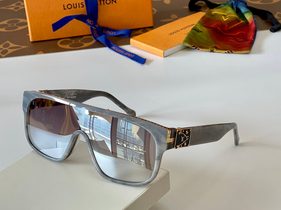 L0vis Vvtt0n Sunglasses