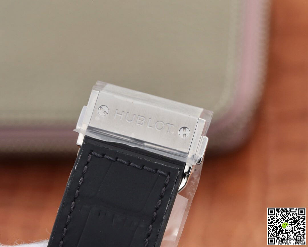 Replica Hublot Classic Fusion 511.NX.1171.LR 1:1 Best Edition WWF Factory Black Dial