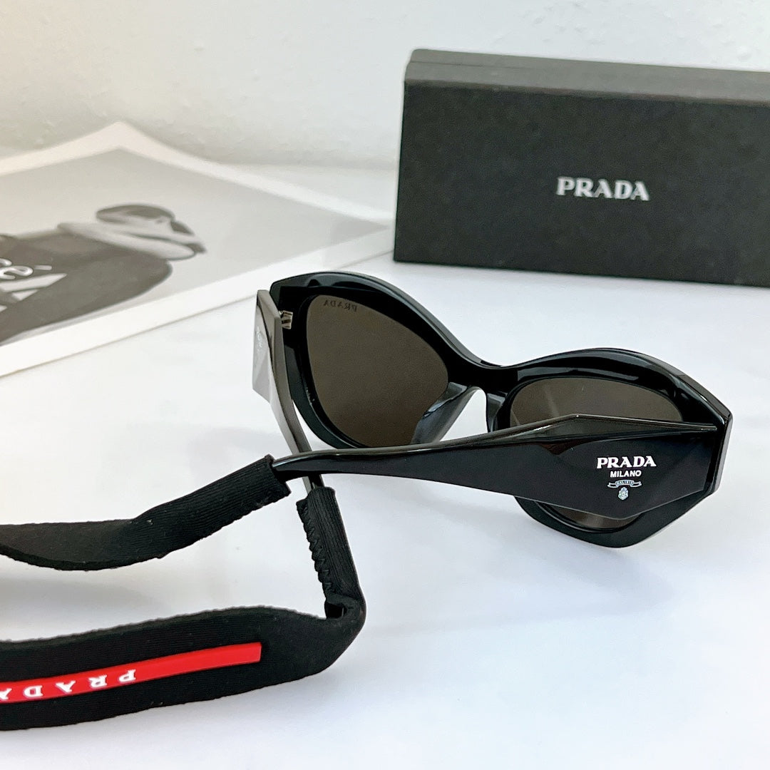 Pra*a sunglasses