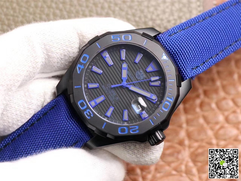 Replica Tag Heuer Aquaracer WAY208C.RHZ4752 1:1 Best Edition V6 Factory Black Dial Swiss ETA2824-2