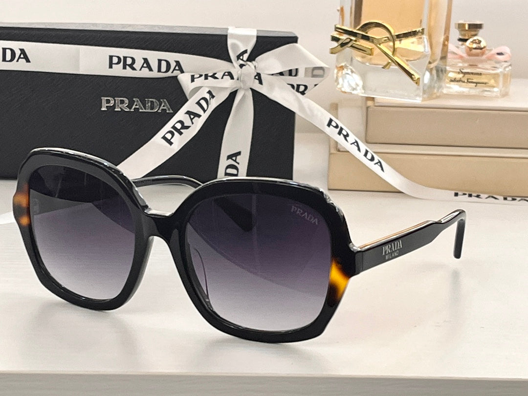 Pra*a Sunglasses