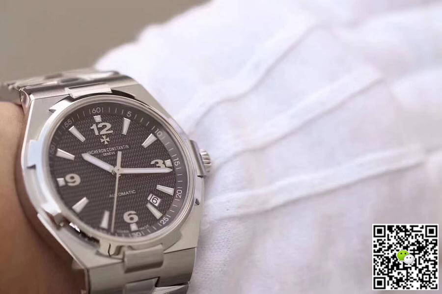 Vacheron C0nstan1n Replica Overseas 47040 JJ Factory 1:1 Best Edition Swiss ETA9015 Black Dial