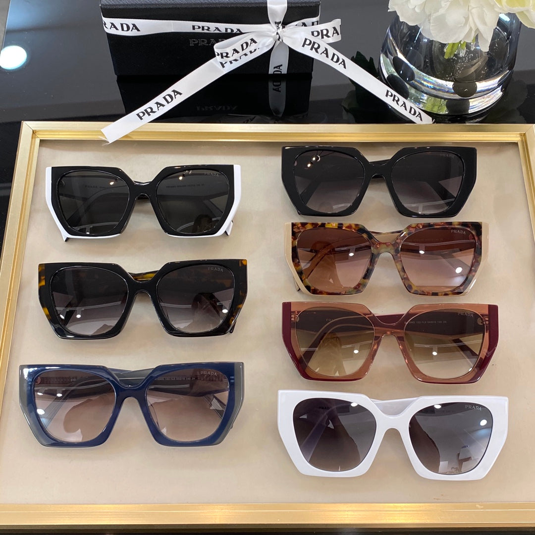 Pra*a sunglasses