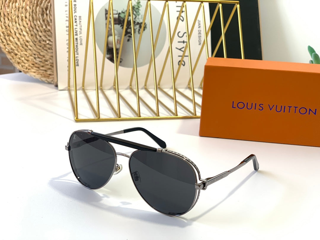 L0vis Vvtt0n Sunglasses