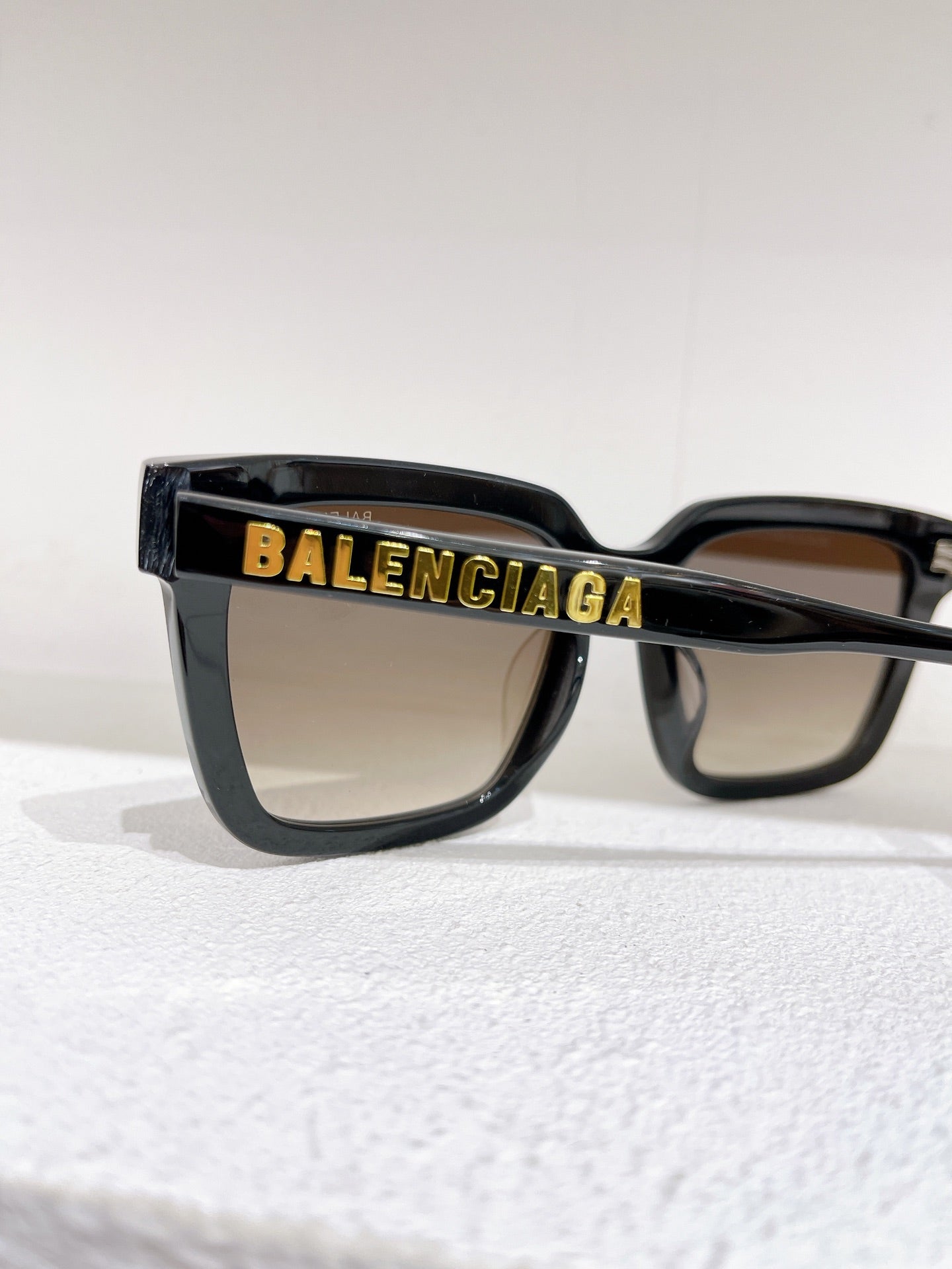 Ba1en*iaga Sunglasses