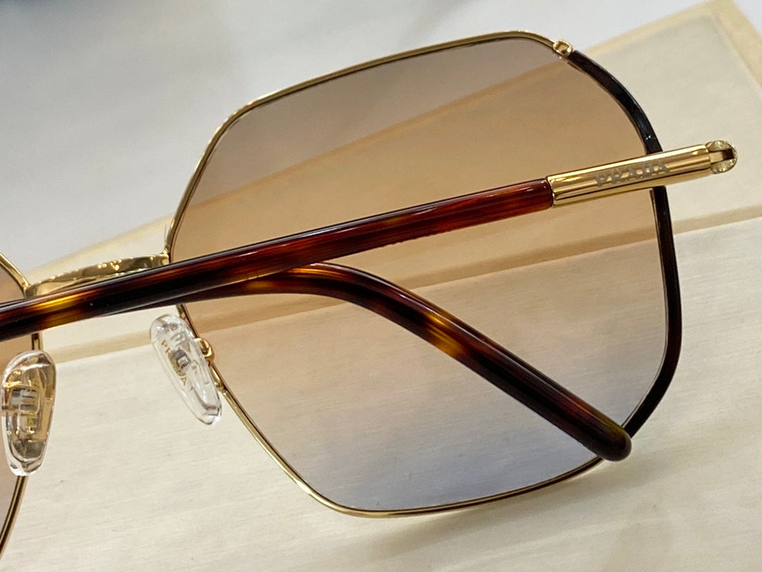 Pra*a Sunglasses