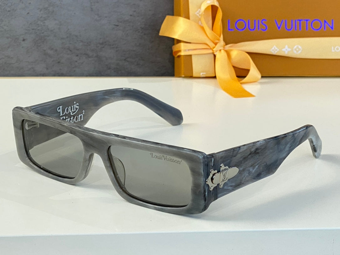 L0vis Vvtt0n Sunglasses